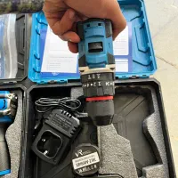 دیوالت نور قرمز و ابزار ویوارکس|ماشینآلات صنعتی|یزد, |دیوار