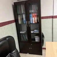 لوازم و تجهیزات دفتر کار مدیریتی و اداری