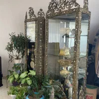 بوفه و ساعت