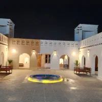 عمارت بادگیر|اجارهٔ کوتاه‌مدت ویلا و باغ|قشم, |دیوار