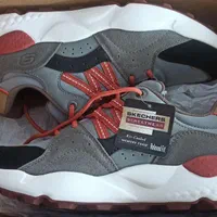 کفش اسپورت اسکیچرز