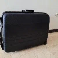 چمدون صندوقی چرخدار خارجی