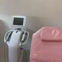 لیزرهایفو بوتاکس پی ارپی ژل مزورفع تتو کربن تراپی|خدمات آرایشگری و زیبایی|پرند, فاز ۲|دیوار