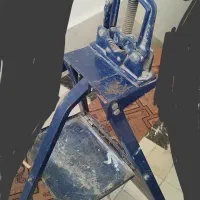 گیره کارگاهی|ابزارآلات|صحنه, |دیوار