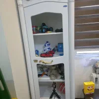 ویترین و دراور کاملا سالم