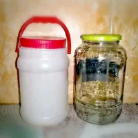 شیشه مربا و ربی