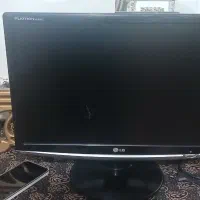 صفحه مانیتور کامپیوتر