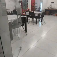 یکنفر نیروی خانم برای کار در رستوران