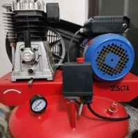 پمپ باد ایستاده ۲۵۰ لیتر