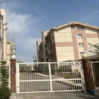 اجاره ۸۱متری مجتمع نیلوفر فاز۳