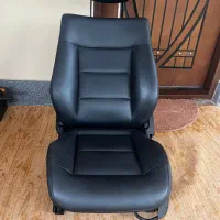 صندلی راننده سواری