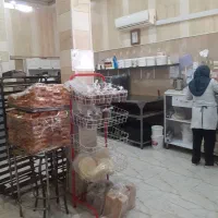 همکار خانم یا آقا برای نان فانتزی شیرینی پزی|استخدام خدمات فروشگاه و رستوران|کرمانشاه, |دیوار