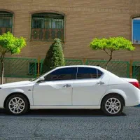 فروش دنا شش دنده مدل ۱۴۰۴ با کیلومتر ۹۰۰