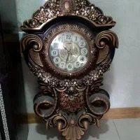 ساعت دیواری