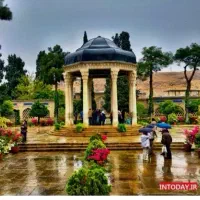 فروش-2-طبقه-ویلایی-در-حافظیه