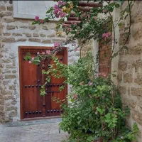 60-مترتجاری-همراه-120مترمسکونی-بر-خیابان-اصلی