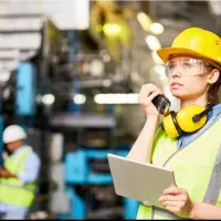 کارگر ساده خانم و آقا بنایی جوشکاری و نظافتچی|استخدام معماری، عمران و ساختمانی|سبزوار, توحیدشهر|دیوار