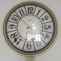 ساعت دیواری بزرگ