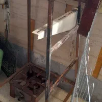 منقل و چهارپایه
