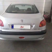 اس دی وی ۸