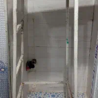 چهار پایه آهنی محکم وبادوام