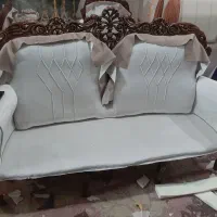 تعمیرات و رنگ کاری انواع مبلمان راحتی و سلطنتی