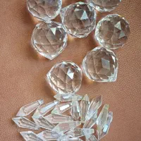 گوی خارجی کریستال لوستر|لوستر و چراغ آویز|کرج, فاز ۴ مهرشهر|دیوار