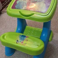 تاب و روروک و میز تحریر کودک