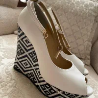 کفش زنانه سایز ۳۹ نو