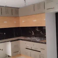 نصاب هستم کابینت آشپزخانه کمدیواری.طراحی اجرا
