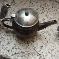 کتری و قوری کوچک