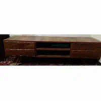 میز تلویزیون در حد نو