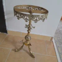 میز، برنجی سنگین ۴میلیون