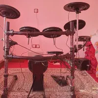پرکاشن و درام|درام و پرکاشن|مشگین شهر, |دیوار