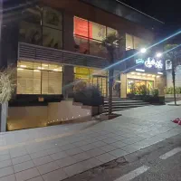 اجاره-300متر-مغازه-تجاری-بر-اصلی-ارتش