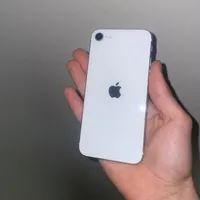 اپل iPhone SE (2020) با حافظهٔ ۱۲۸ گیگابایت|موبایل|تهران, نعمت‌آباد|دیوار
