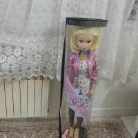 عروسک|اسباب‌بازی بچه|فردیس, فردیس|دیوار