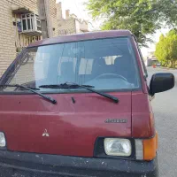 میتسوبیشی ون ال 300