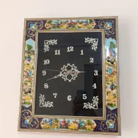 ساعت دیواری مینیاتوری