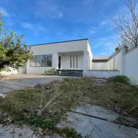 خانه-ویلایی-نوساز-استخردار-315مترزمین-110متربنا