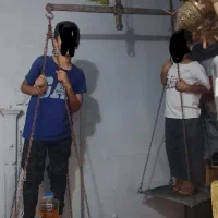 ترازوی غول پیکرفولادی عتیقه کمیاب