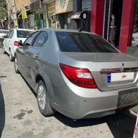 دنا پلاس 1402|خودرو سواری و وانت|اراک, |دیوار