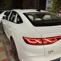 بی‌وای‌دی چین‌ال BYD QinL