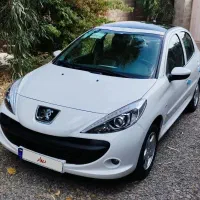 207 پانا اتومات  1403 (ارتقا) هم نقدی هم معاوضه