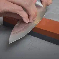 تیز کاری انواع چاقو و تیغه سبزی خورد کن