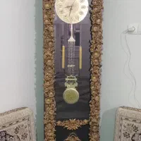ساعت وآیینه کنسول