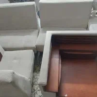 مبل راحتی ۵ نفره کاملا سالم.