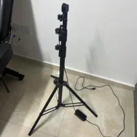 یک جفت پایه رینگ لایت بسیار قوی
