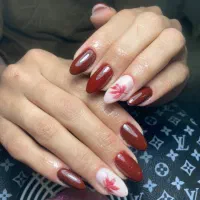 کاشت ناخن|خدمات آرایشگری و زیبایی|تربت جام, پاسداران|دیوار