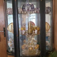 یک جفت لوستر و یک عدد بوفه و ساعت دیواری|لوستر و چراغ آویز|بروجرد, |دیوار